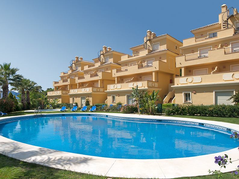 Apartamentos Vista Real Alcaidesa Exterior foto