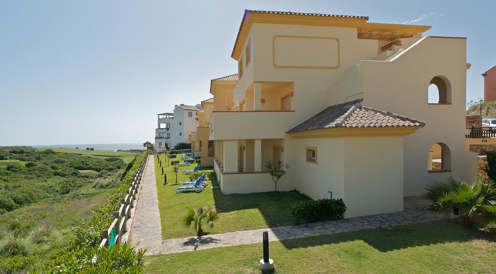Apartamentos Vista Real Alcaidesa Exterior foto